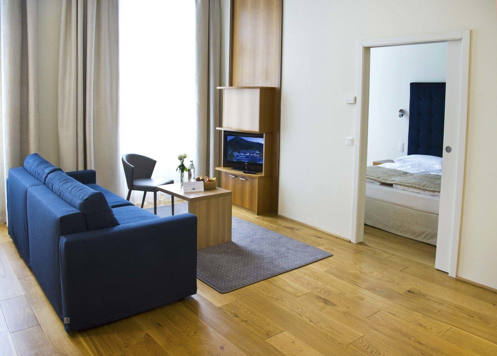 Hilight Suites Hotel Viena Exterior foto
